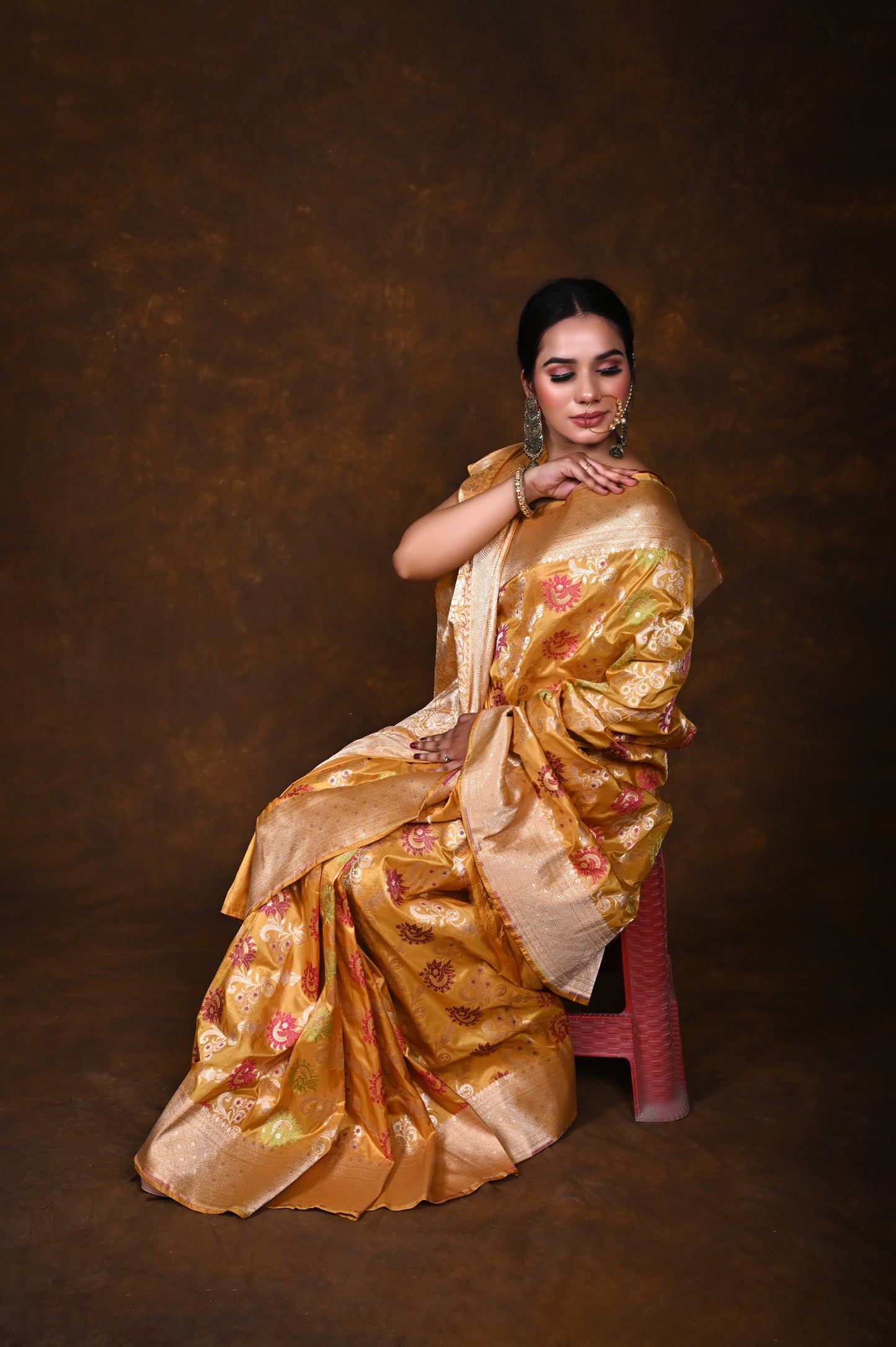 Musturd Handwoven Pure Katan Meenakari Banarasi Saree
