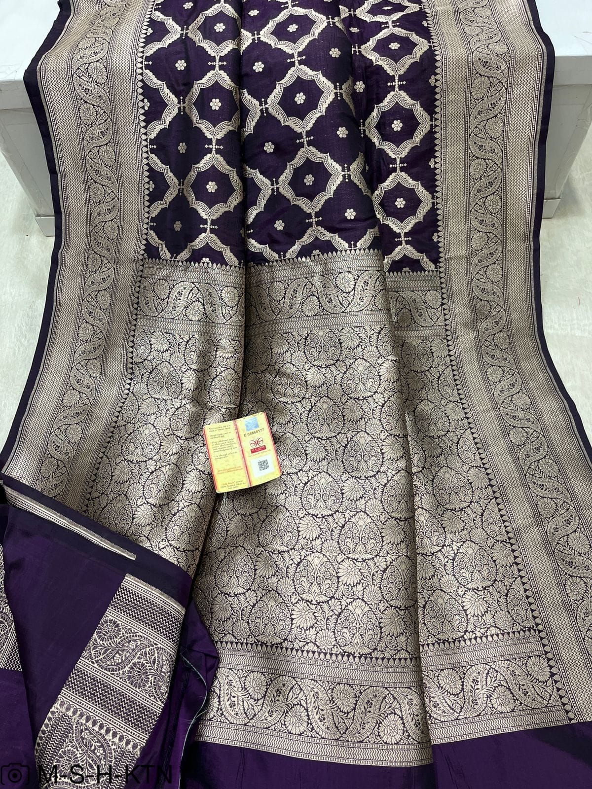 Pure Elegant Handwoven Katan Cutwork Banarasi Saree