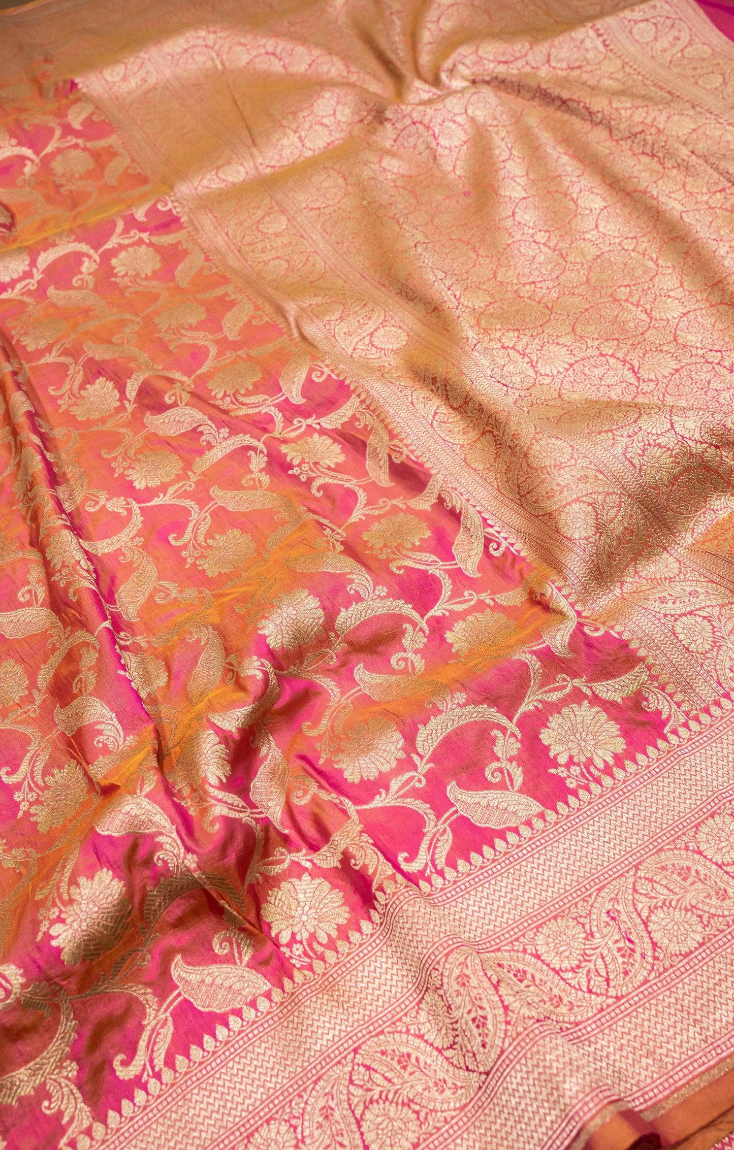 Coral Jaal Handwoven Pure Katan Silk Banarasi Saree