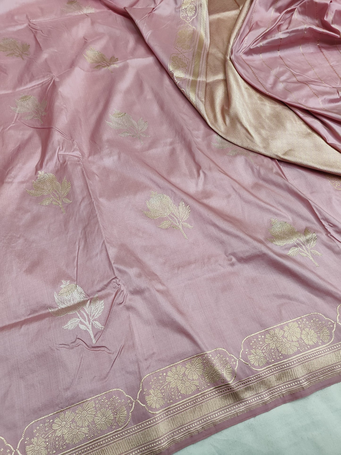 Baby Pink Pure Banarasi Handwoven Kadhua Katan Silk Saree