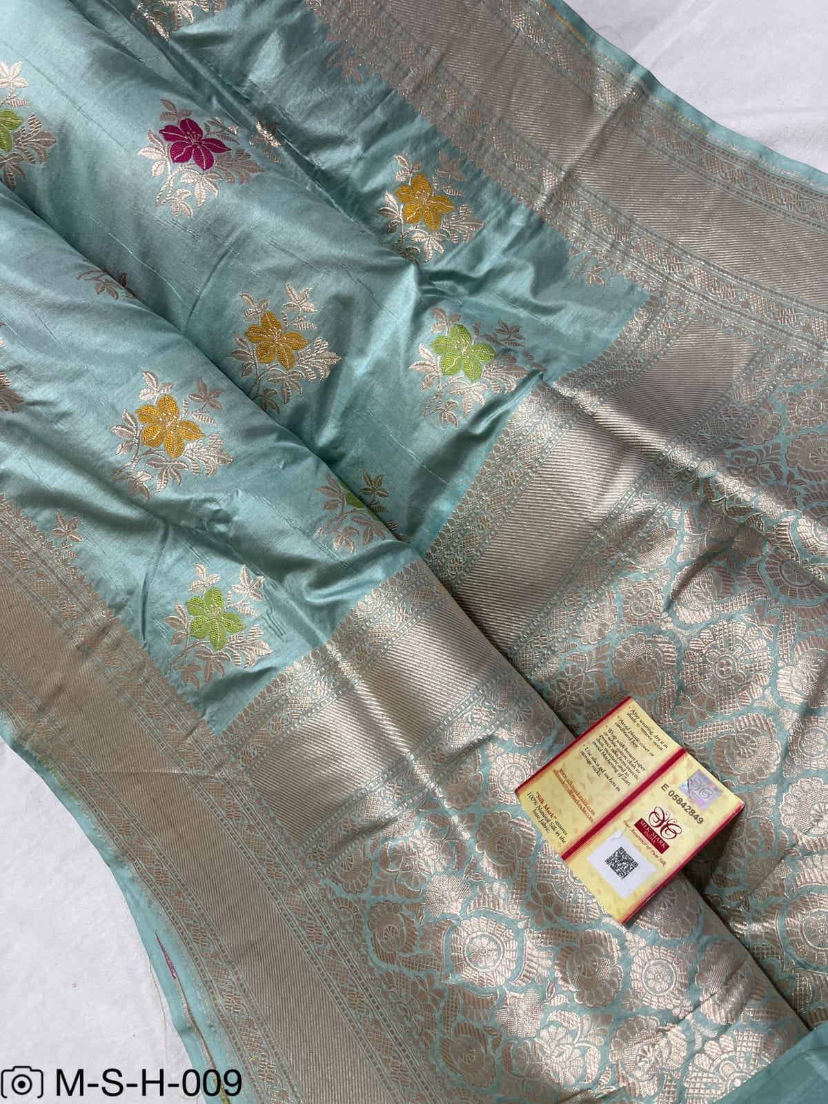 Pure Katan Meenakari Handloom Banarasi Saree