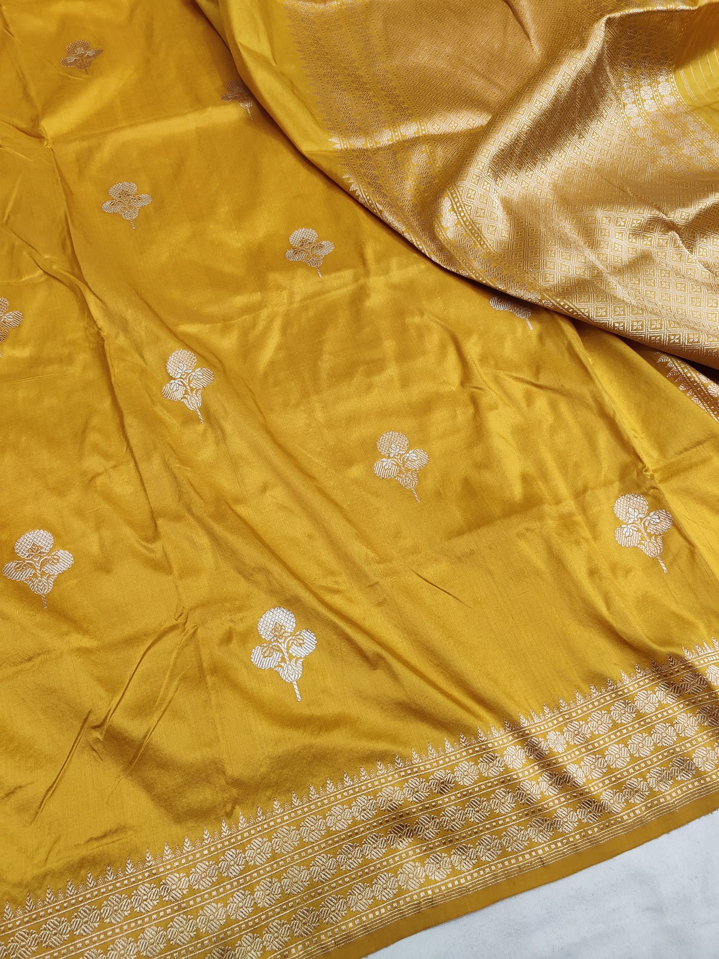 Mustard Pure Banarasi Handwoven Kadhua Katan Silk Saree