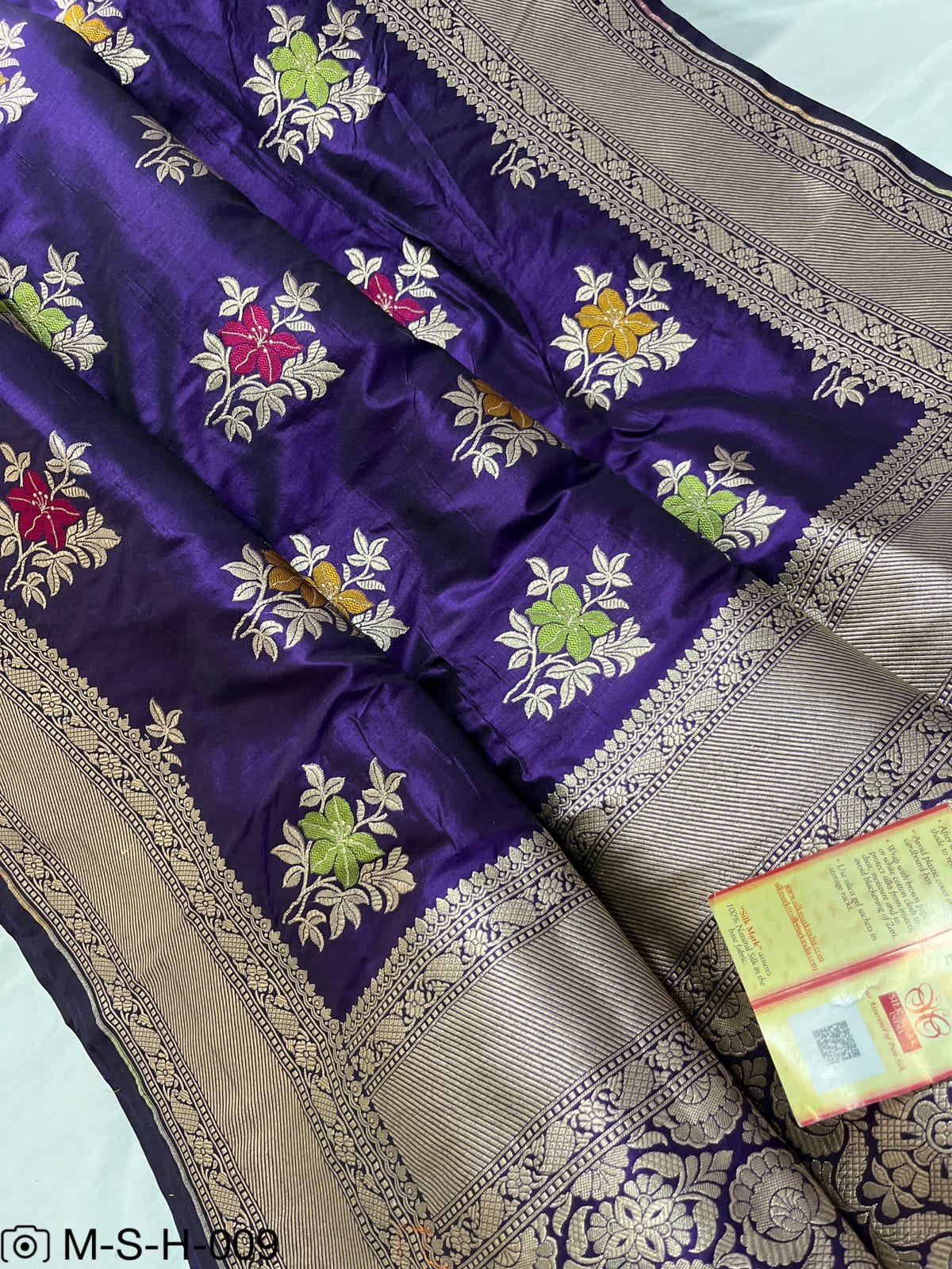 Pure Katan Meenakari Handloom Banarasi Saree