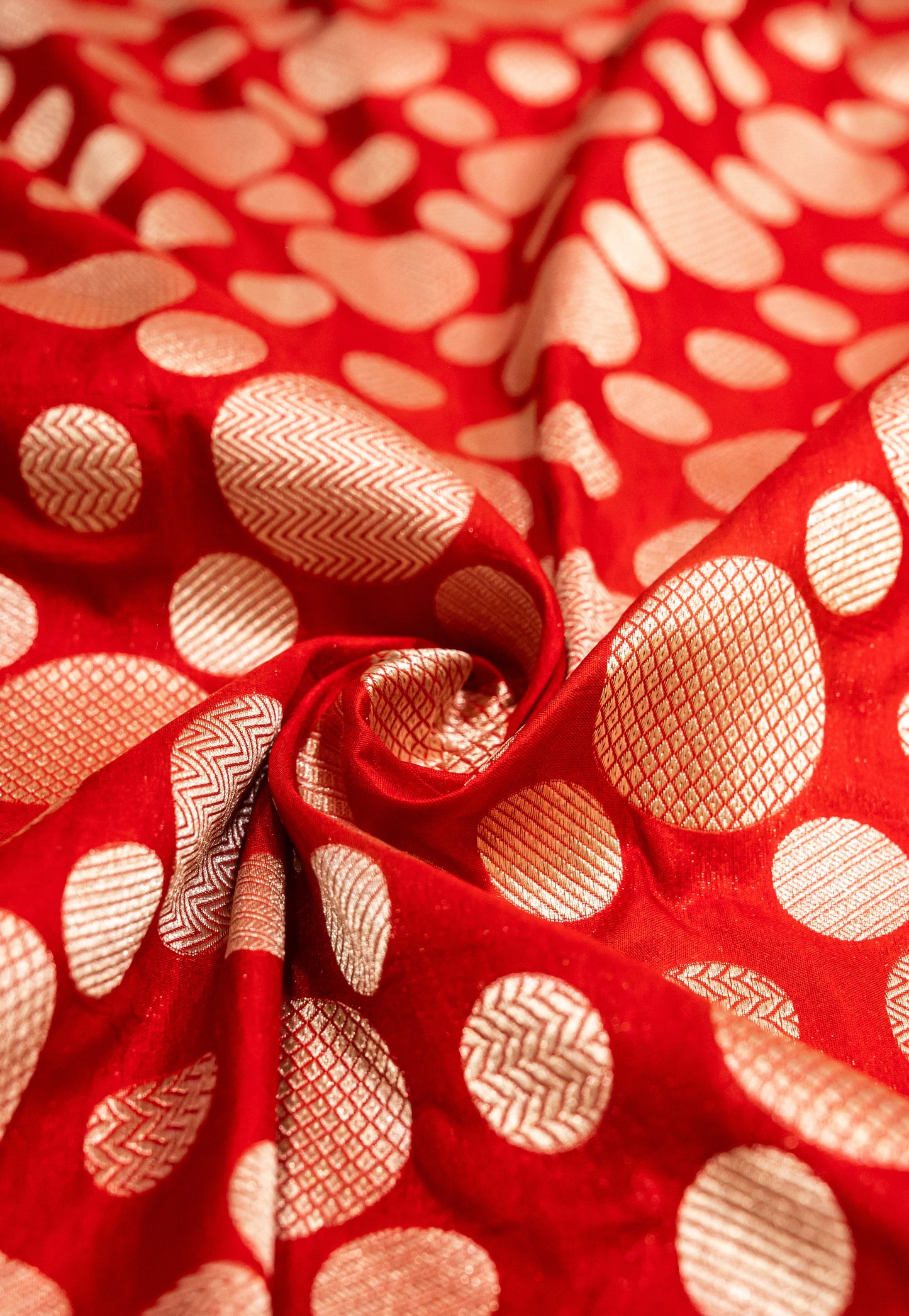 Pure Handloom Katan Red Banarasi Saree