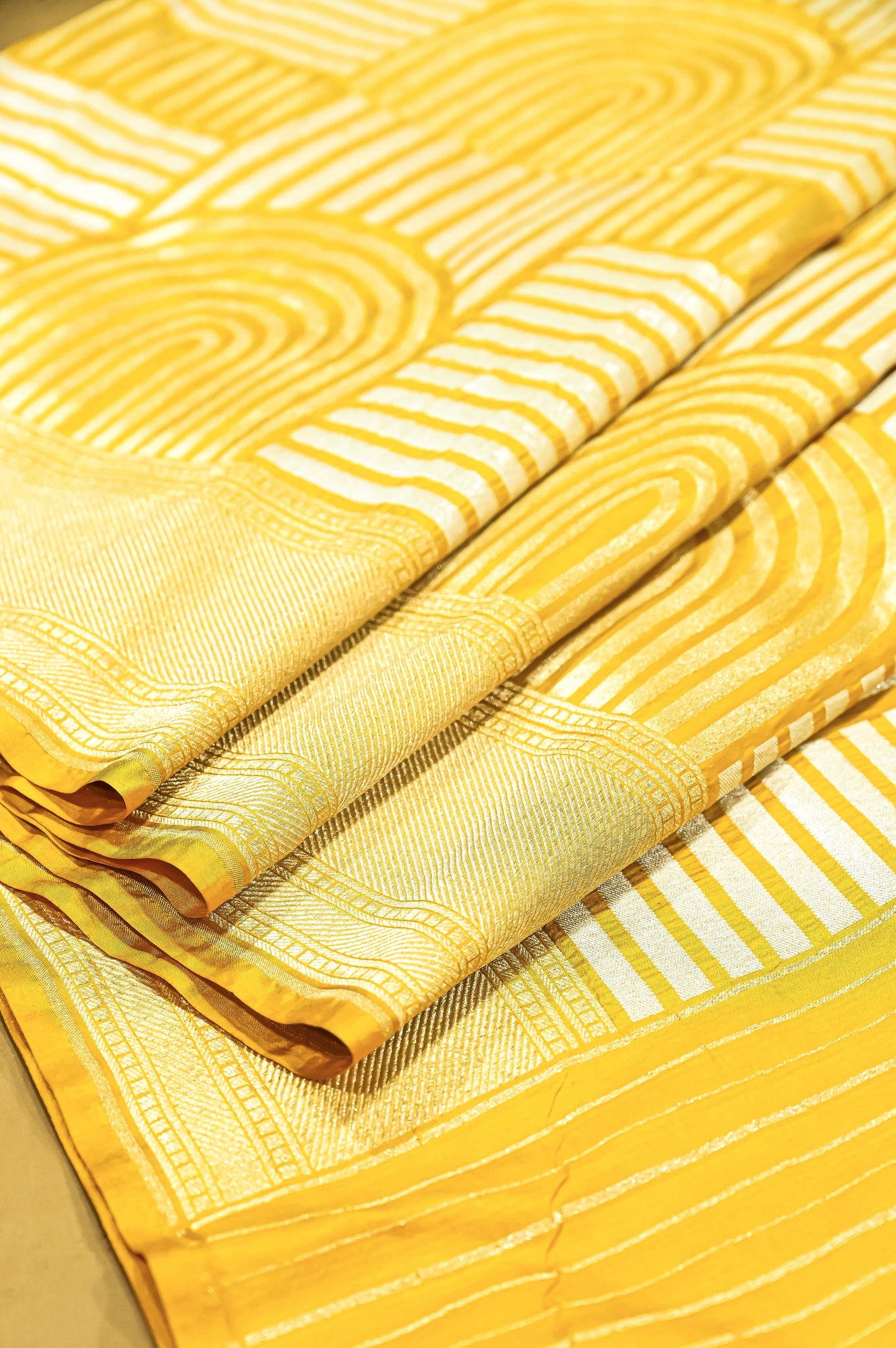 Yellow Pure Katan Silk Sona Roopa Zari Weaved Handloom Banarasi Saree