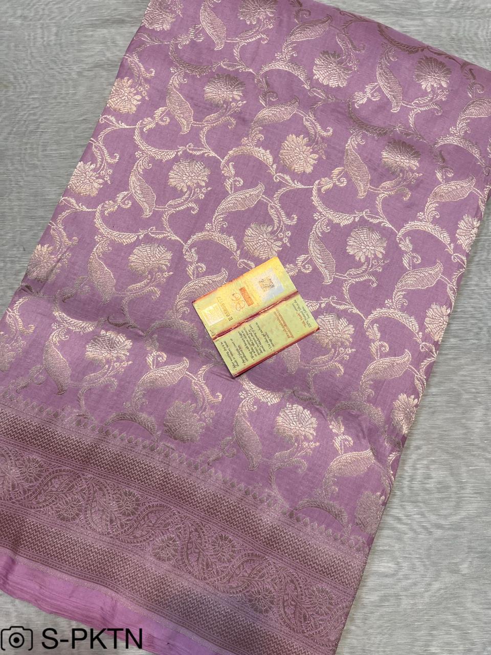 Pure Handloom Katan Cutwork Elegant Banarasi Saree