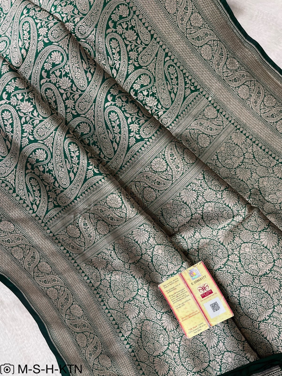 Pure Elegant Banarasi Handwoven Katan Brocade Saree