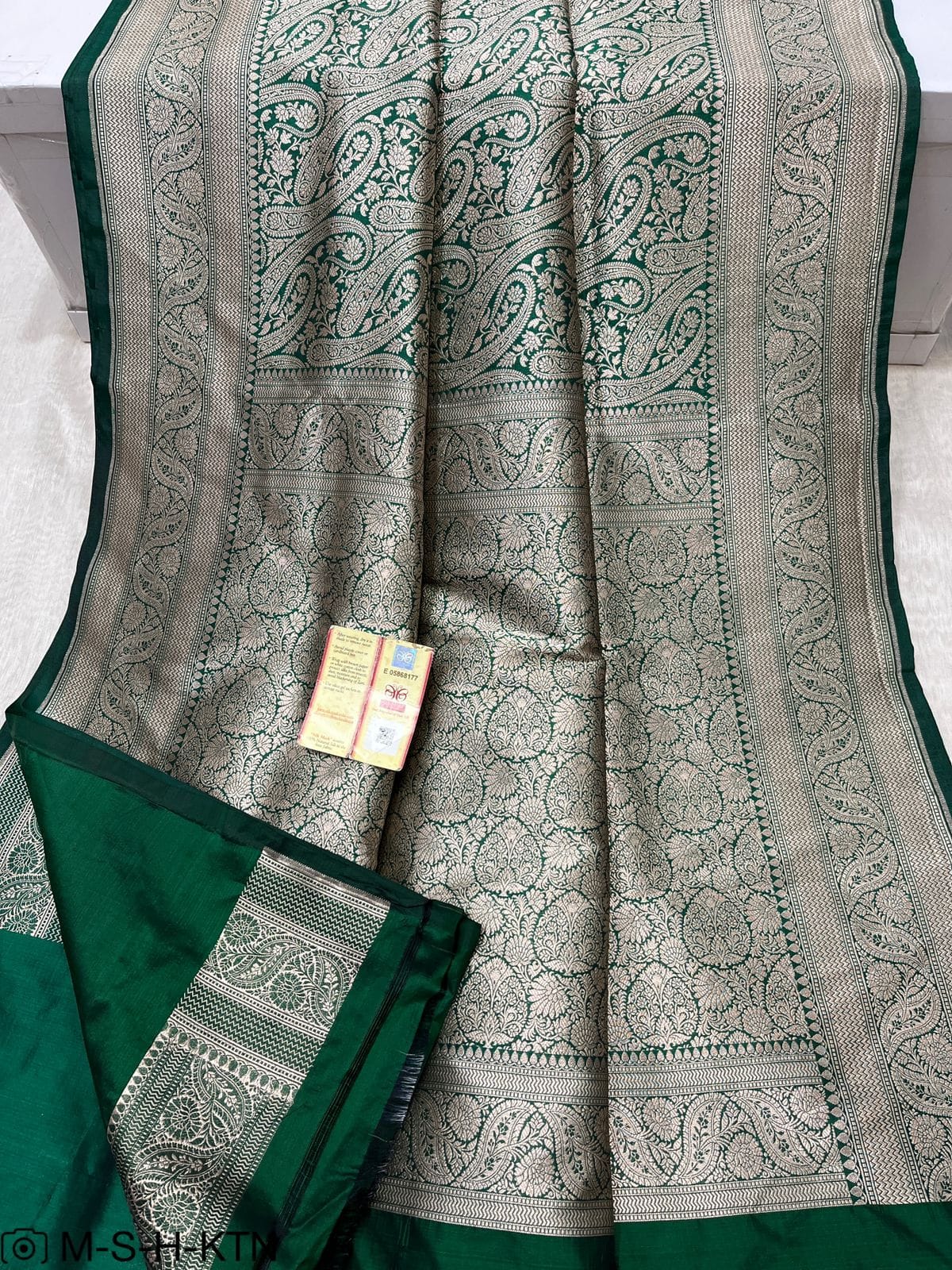 Pure Elegant Banarasi Handwoven Katan Brocade Saree