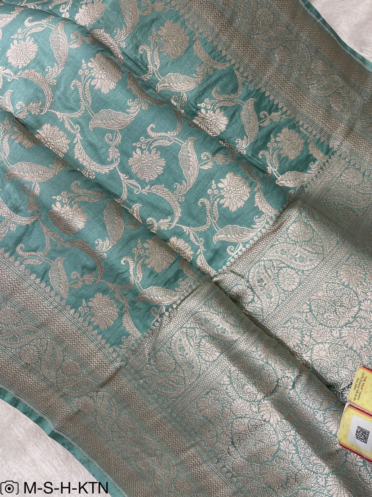 Pure Elegant Handwoven Katan Cutwork Banarasi Saree