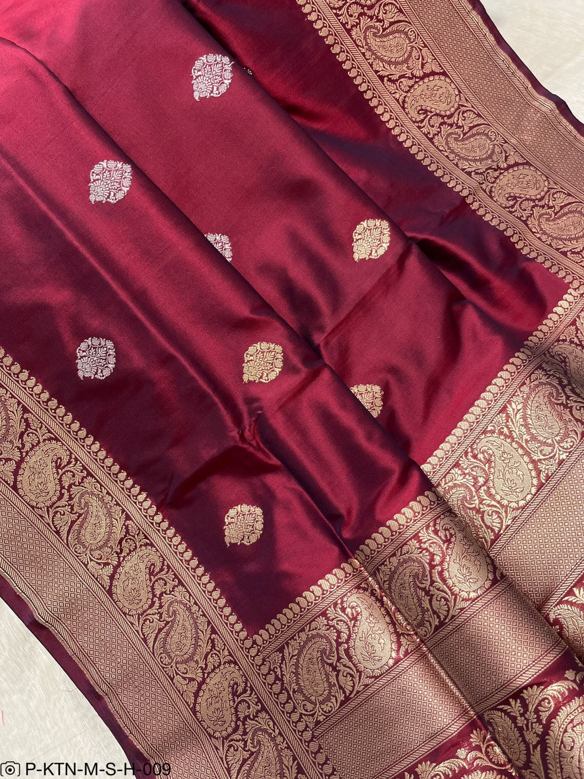 Banarasi Pure Handloom Kadhua Katan Silk Wedding Saree