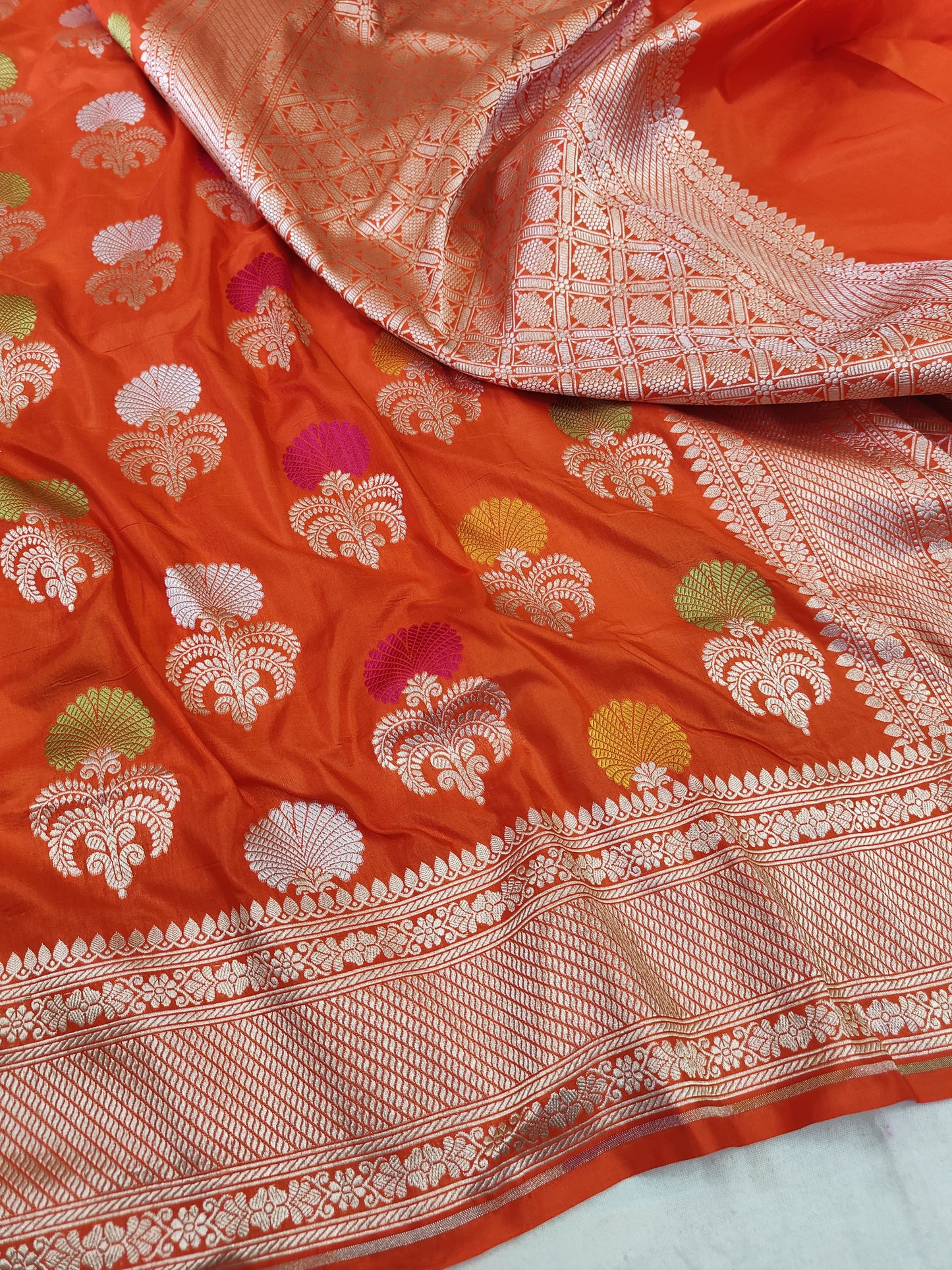 Pure Katan Silk Handloom Meenakari Boota Saree