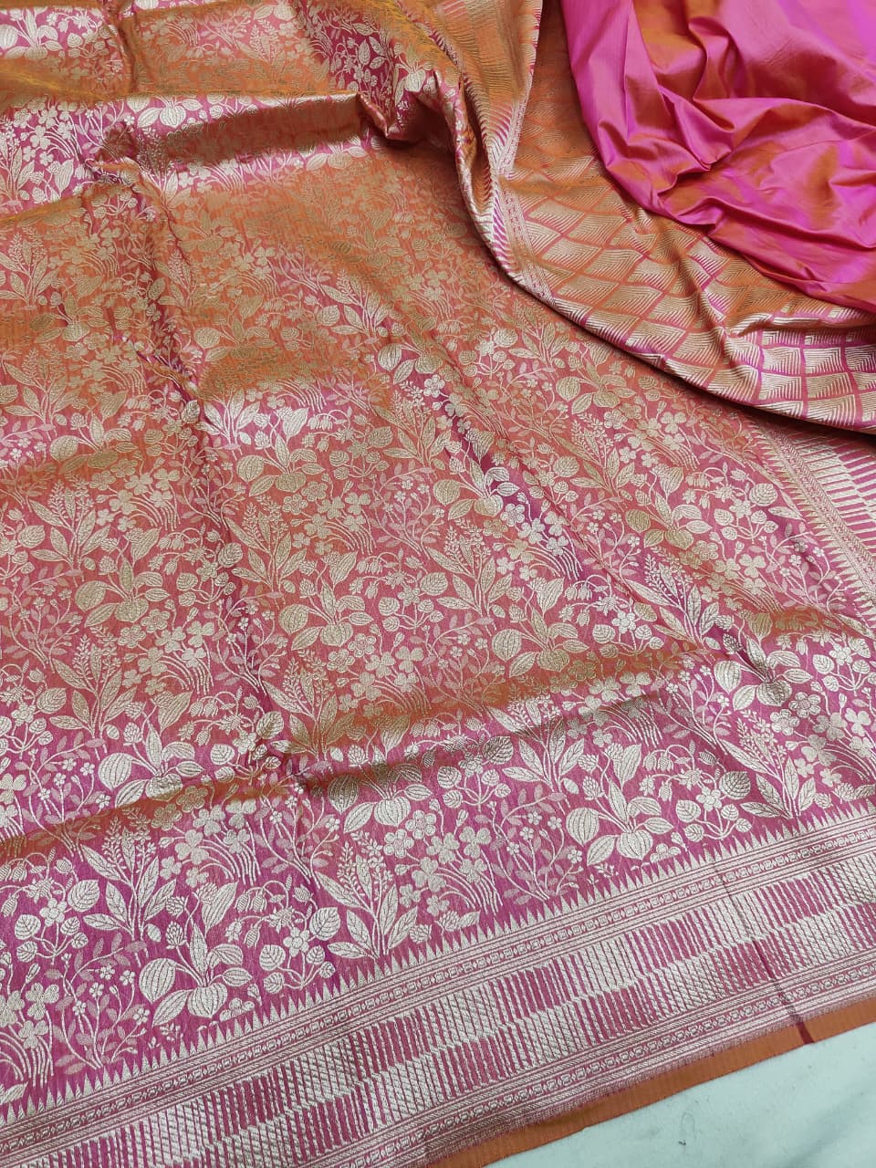 Deep Pink Pure Handloom Katan Brocade Banarasi Saree