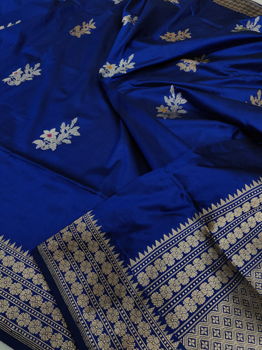 Dark Blue Handwoven Vintage Pure Banarasi Silk Boota Saree