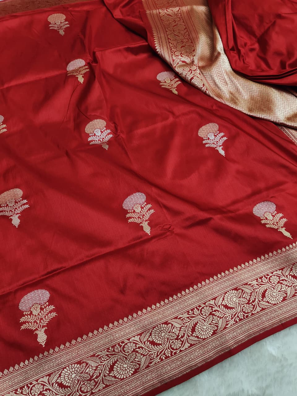 Red Pure Katan Silk Kadhua Sona Rupa Boota Saree