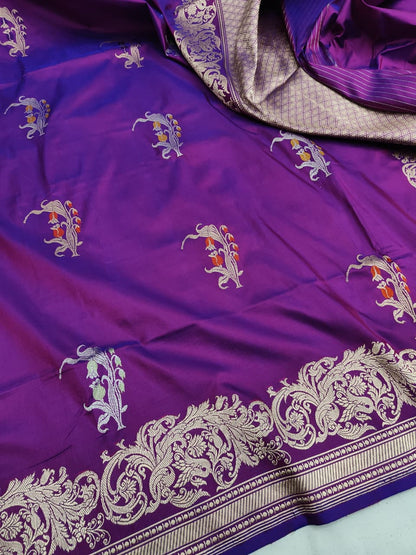 Handwoven Vintage Pure Banarasi Silk Boota Saree