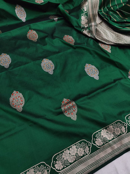 Bottle Green Handwoven Vintage Pure Banarasi Silk Boota Saree