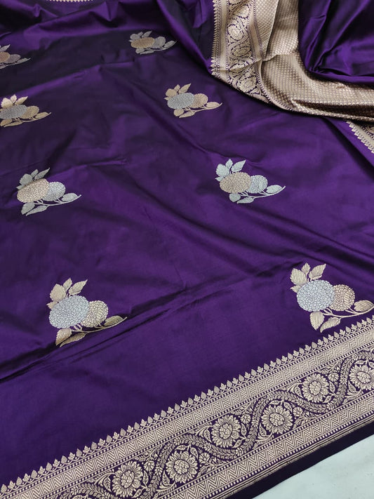 Handwoven Vintage Pure Banarasi Silk Boota Saree