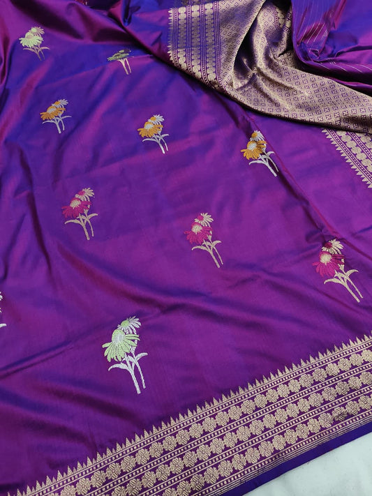 Handwoven Vintage Pure Banarasi Silk Boota Saree
