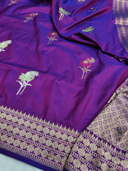 Handwoven Vintage Pure Banarasi Silk Boota Saree