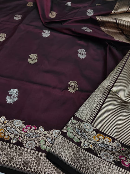 Handwoven Vintage Pure Banarasi Silk Booti Saree