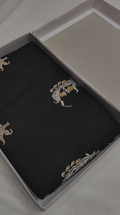 Black Handwoven Vintage Pure Banarasi Silk Saree