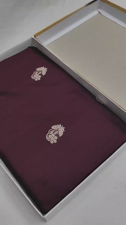Handwoven Vintage Pure Banarasi Silk Booti Saree
