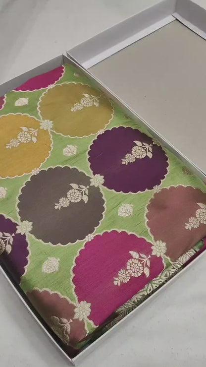 Pure Banarasi Rangkaat Saree