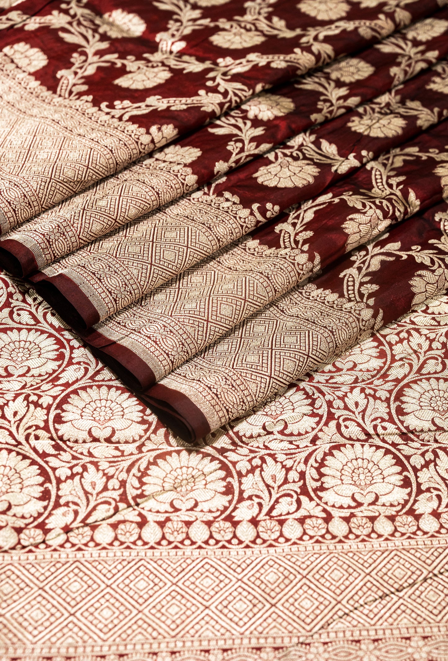 Mehroon Jaal Handwoven Pure Katan Silk Banarasi Saree