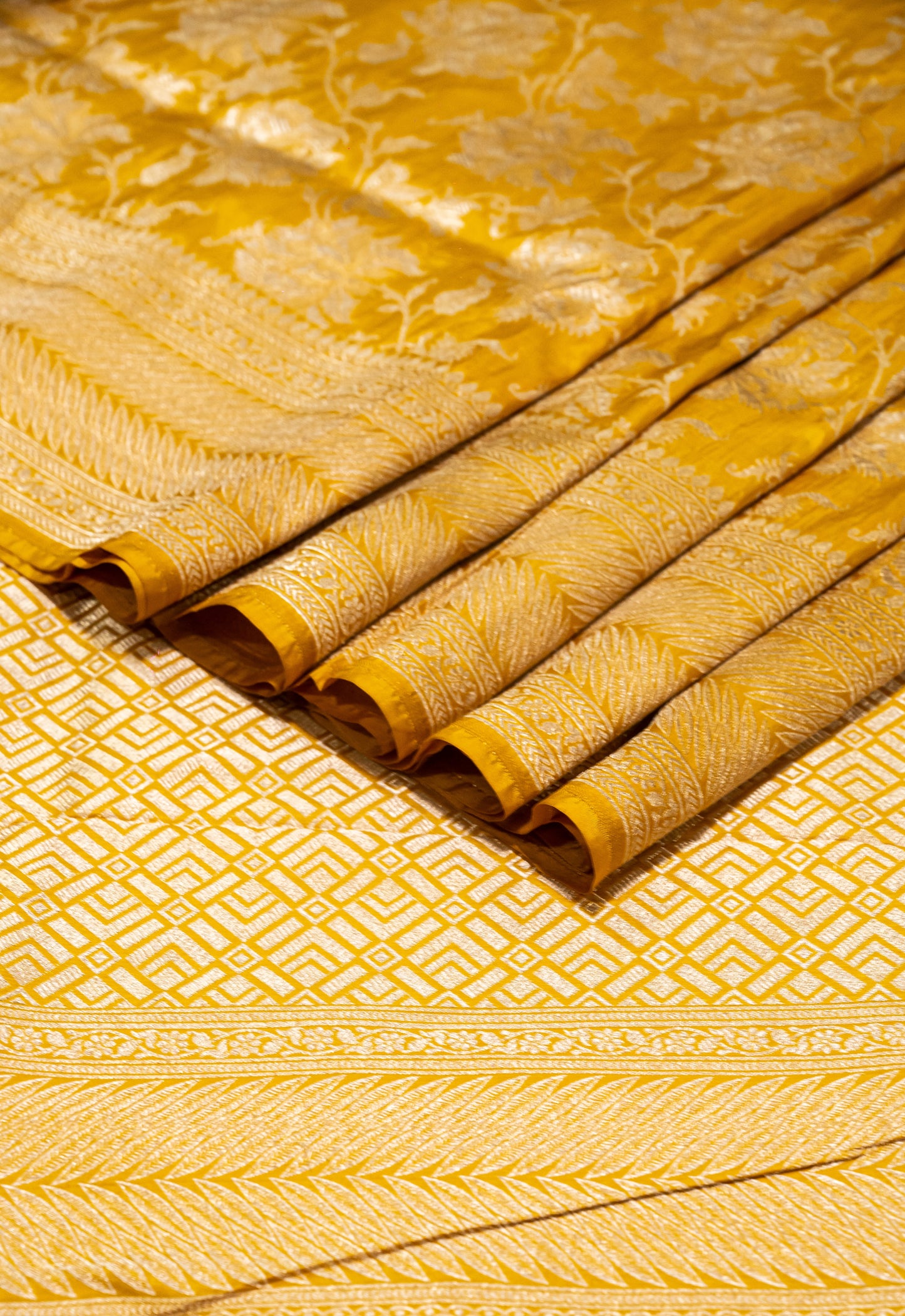 Mustard Yellow Jaal Handwoven Pure Katan Silk Banarasi Saree