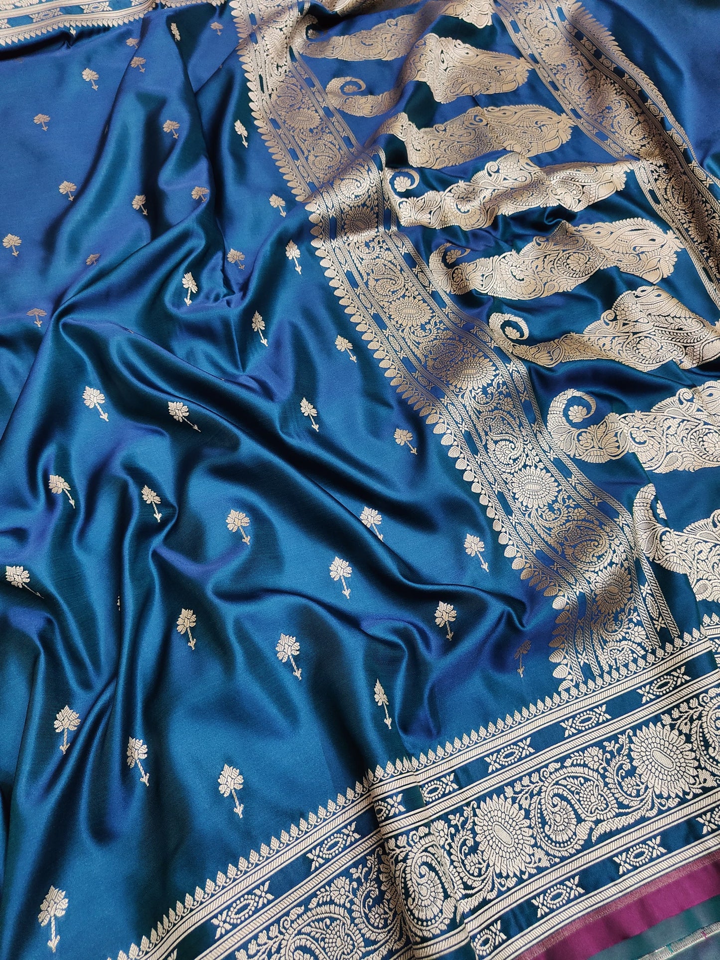 Banarasi Handwoven Satin Mashru Silk Saree