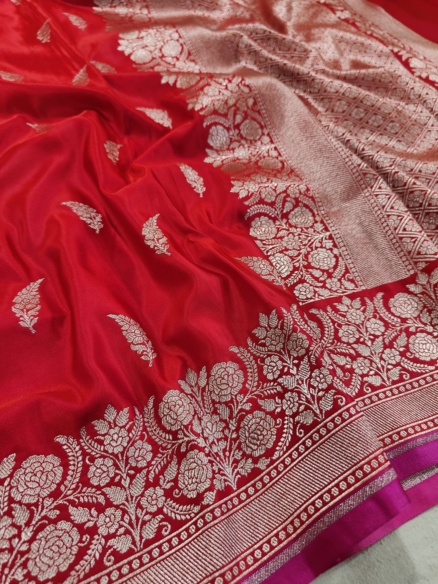 Banarasi Handwoven Satin Mashru Silk Saree