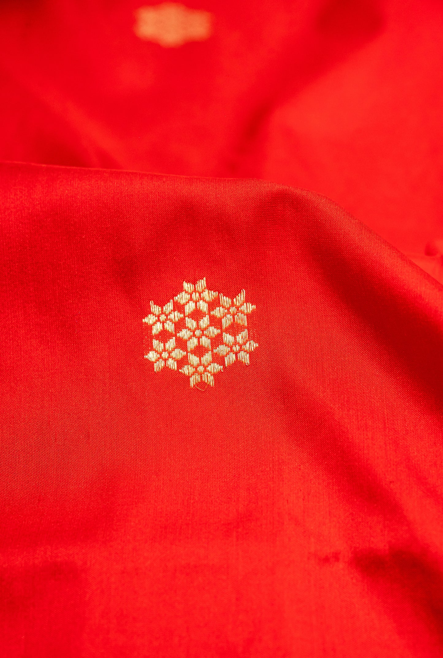 Red Pure Banarasi Handwoven Kadhua Katan Silk Saree