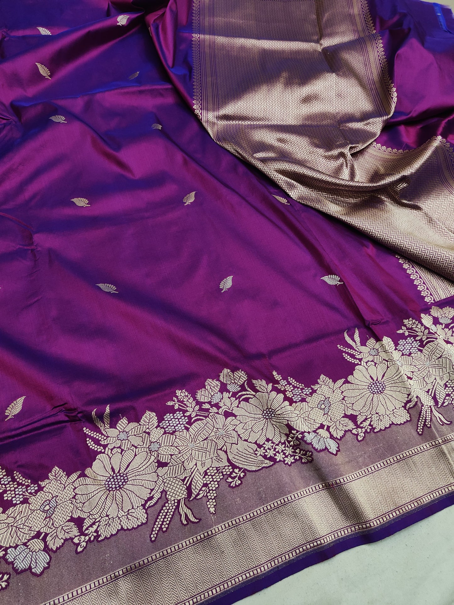 Majenta Pure Banarasi Handwoven Kadhua Katan Silk Saree