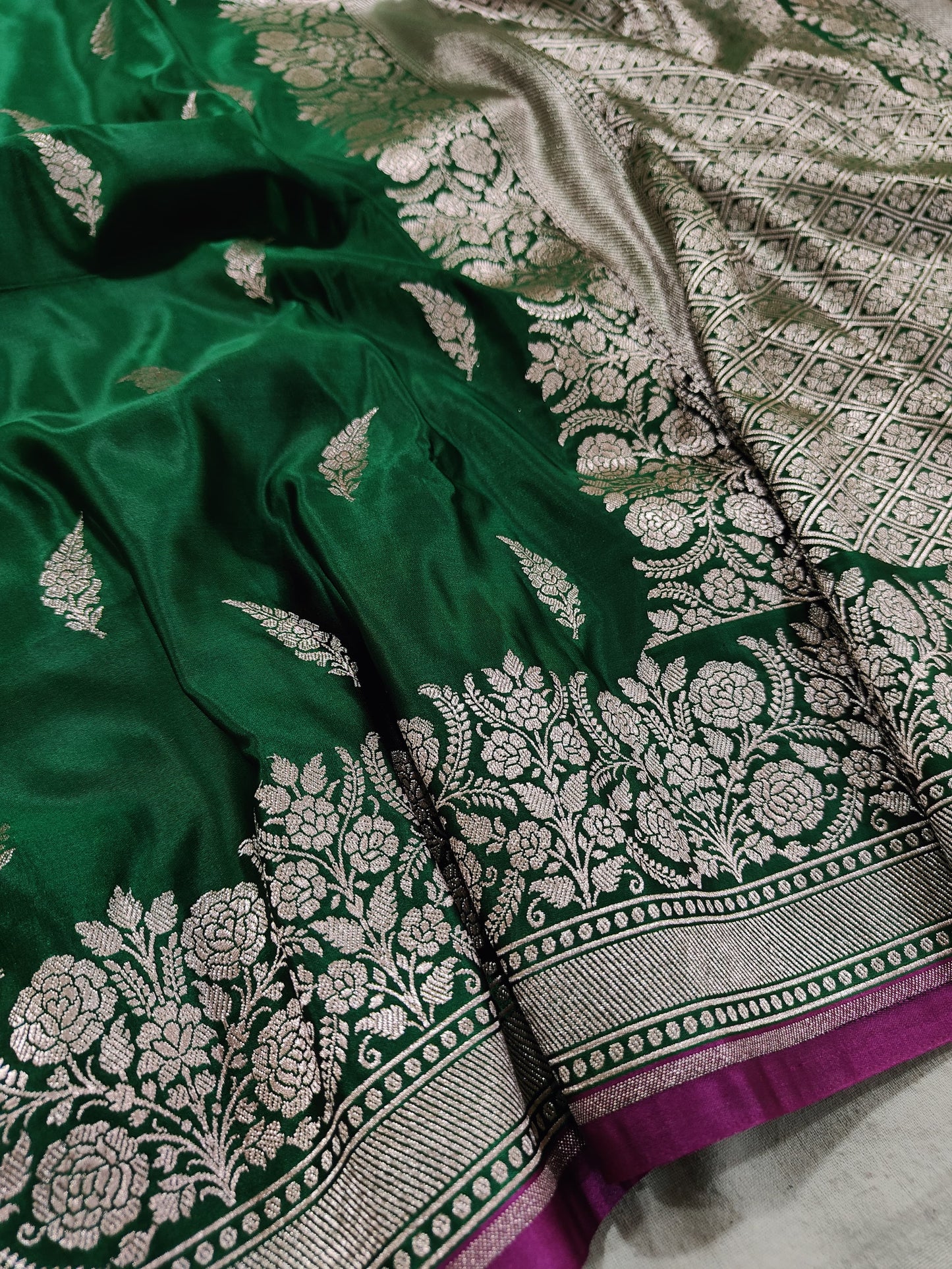 Banarasi Handwoven Satin Mashru Silk Saree