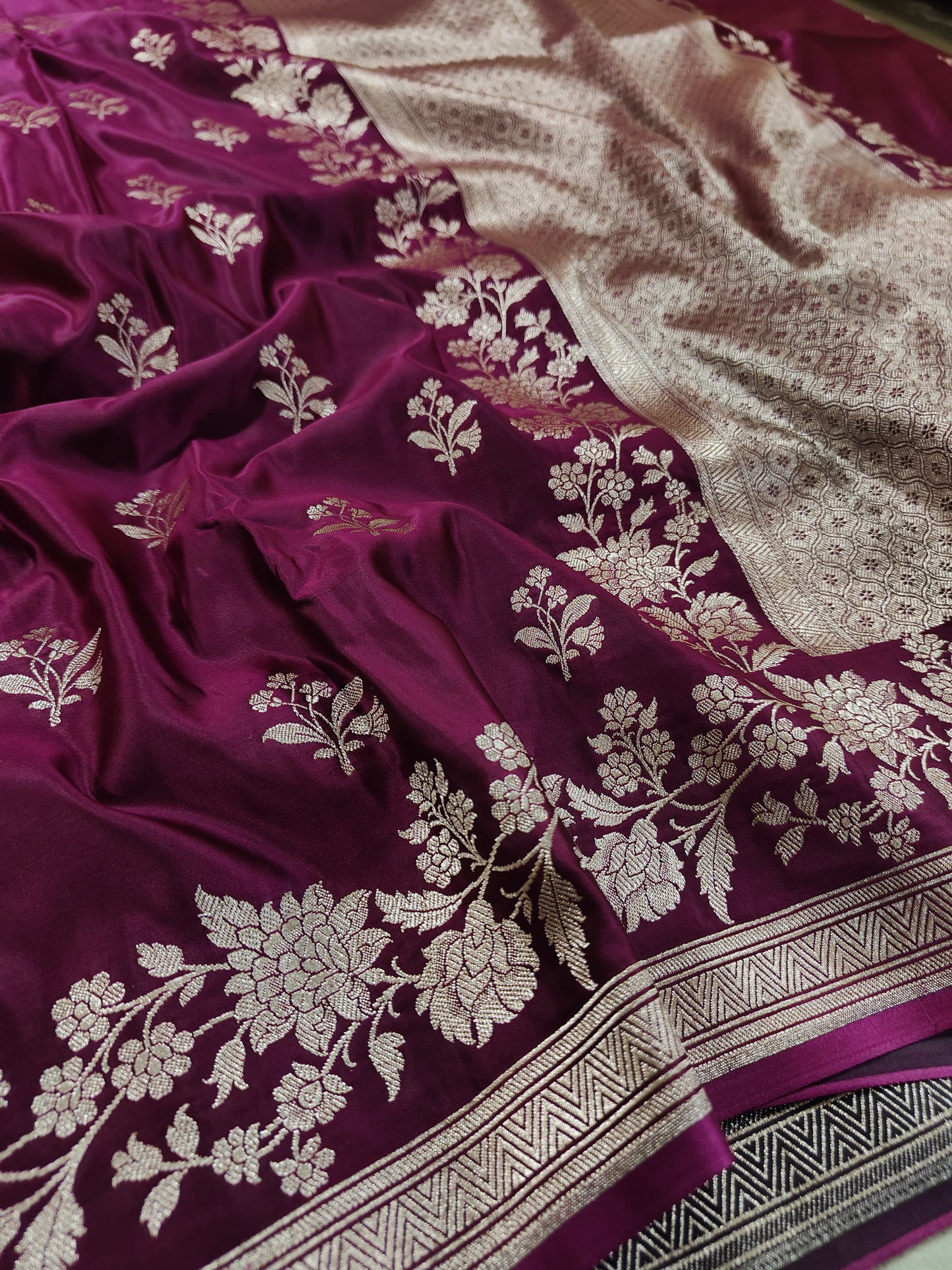 Banarasi Handwoven Satin Mashru Silk Saree