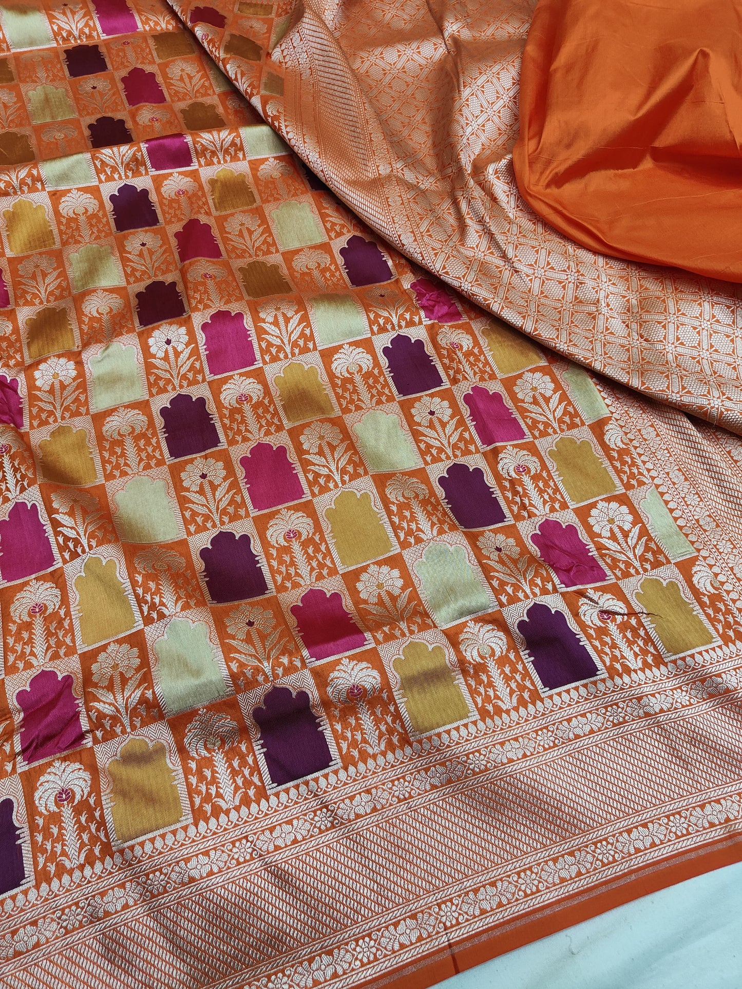 Pure Banarasi Rangkaat Saree