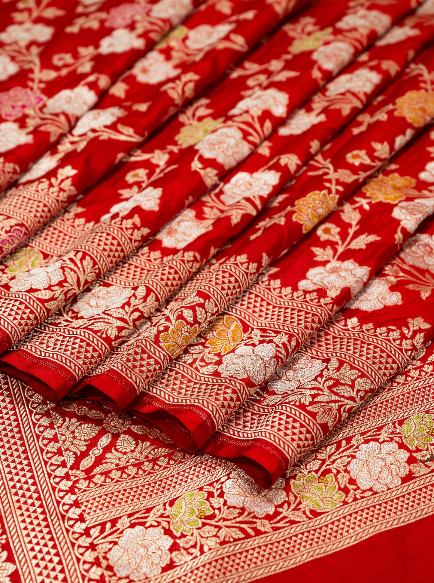 Red Jaal Handwoven Pure Katan Sona Roopa Meenakari  Banarasi Saree