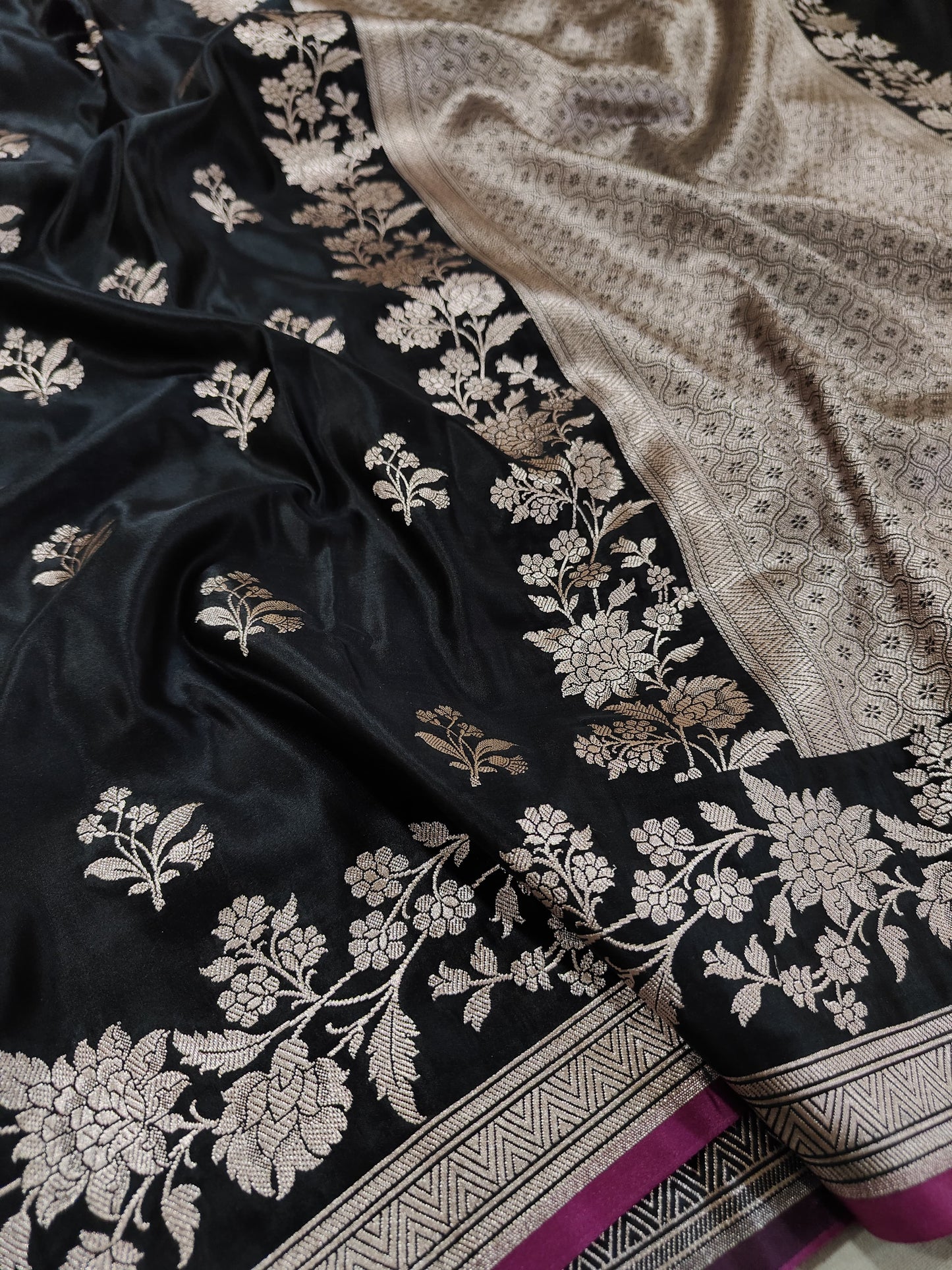 Banarasi Handwoven Satin Mashru Silk Saree