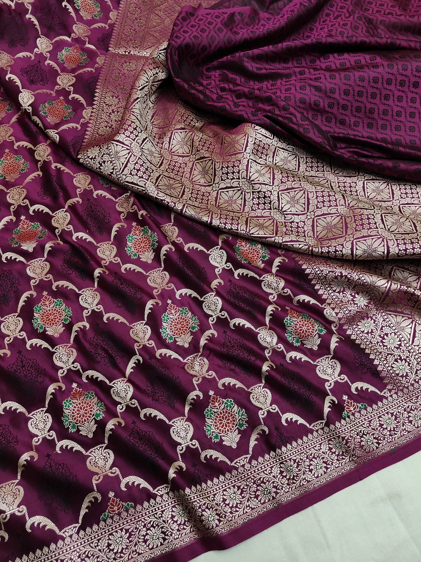 Banarasi Handwoven Satin Mashru Silk Saree