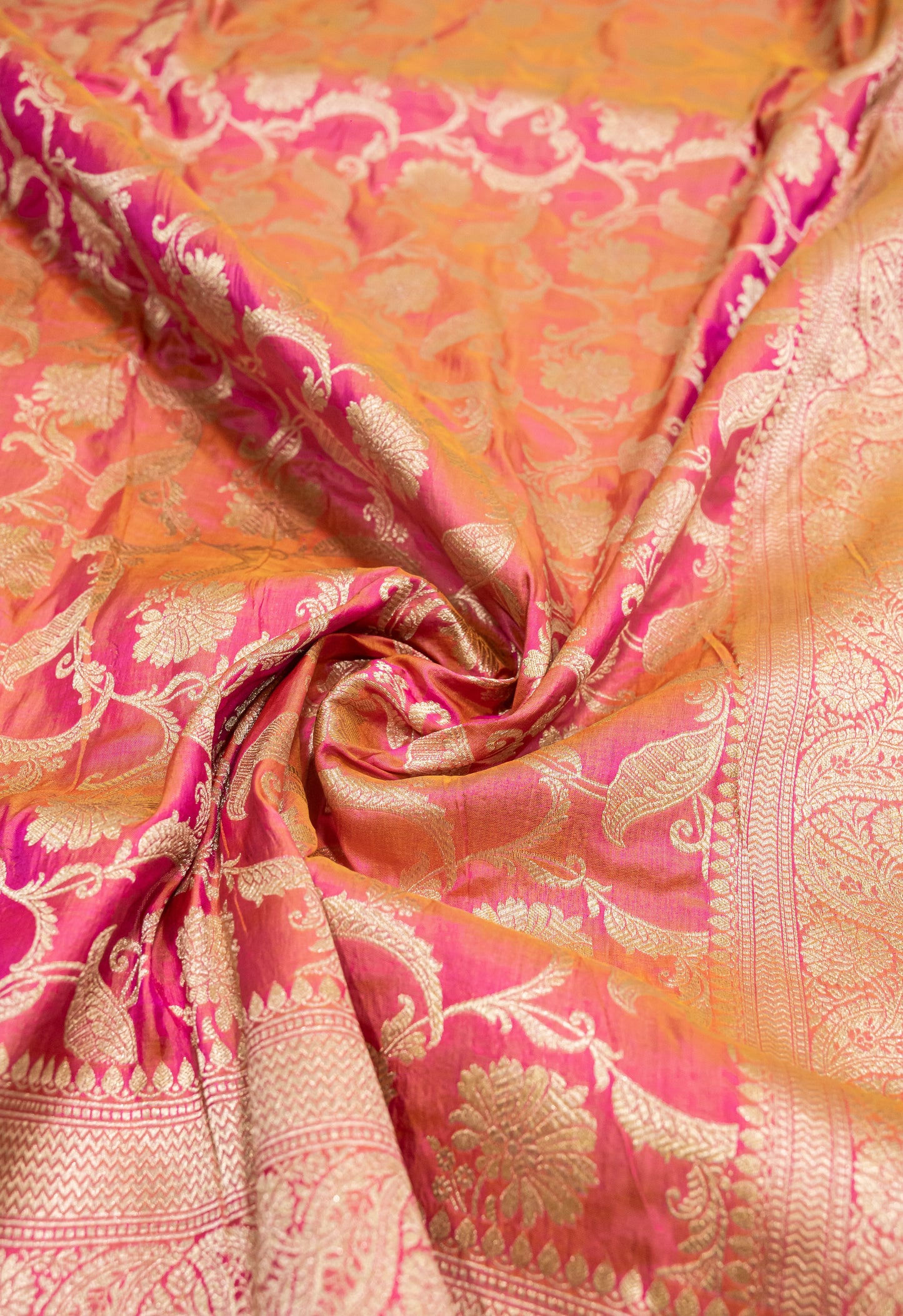 Coral Jaal Handwoven Pure Katan Silk Banarasi Saree